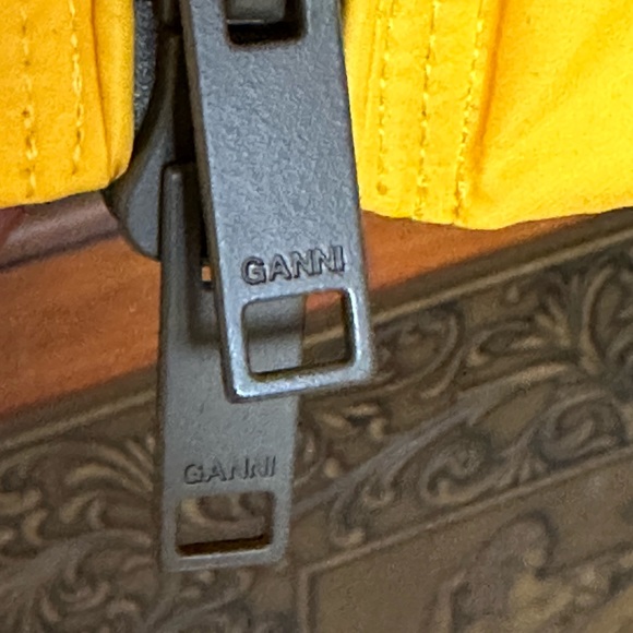 ⭐️⭐️⭐️SOLD ⭐️⭐️⭐️Ganni Oversized Puffer Coat - Picture 10 of 10